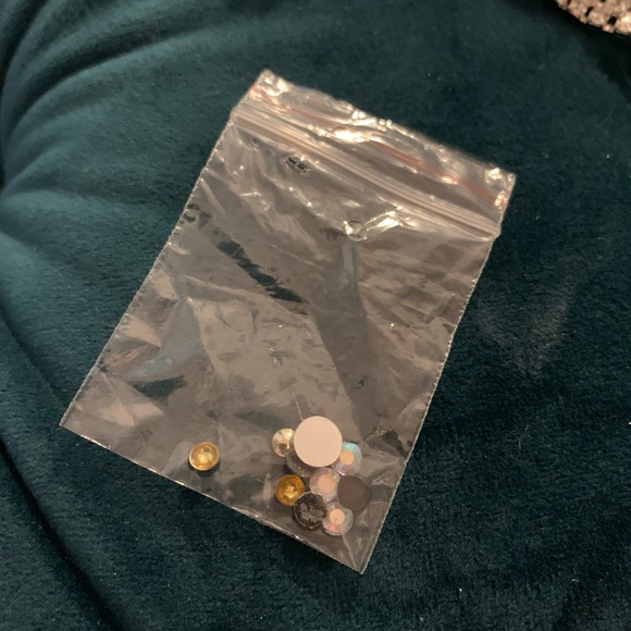 Sparkly ✨ competition bikini - Picture 3 of 10